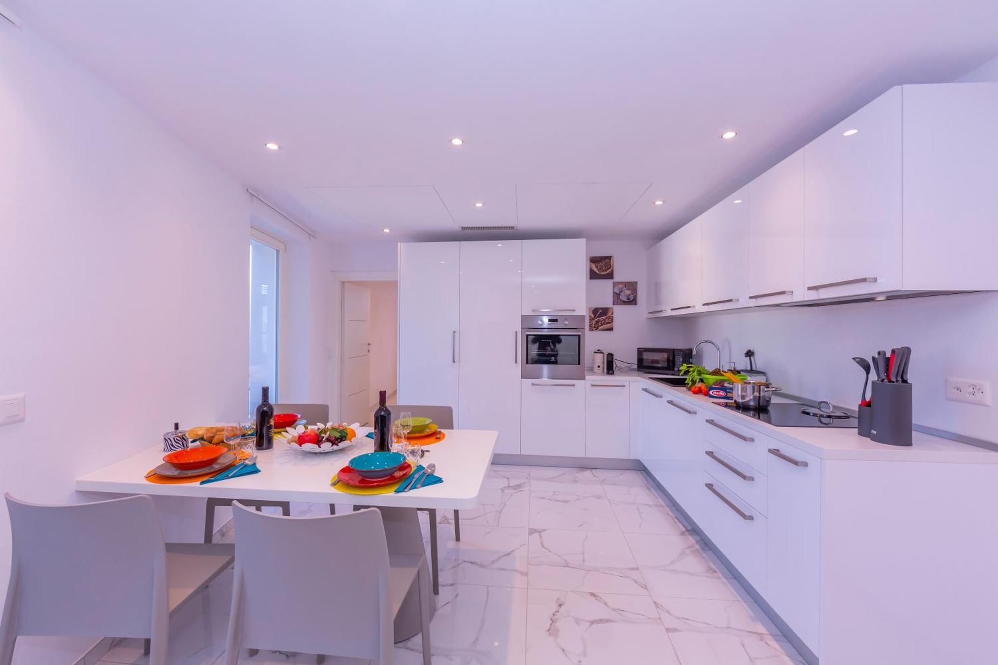 Yellow View Apartment - Happy Rentals Ronco sopra Ascona Esterno foto